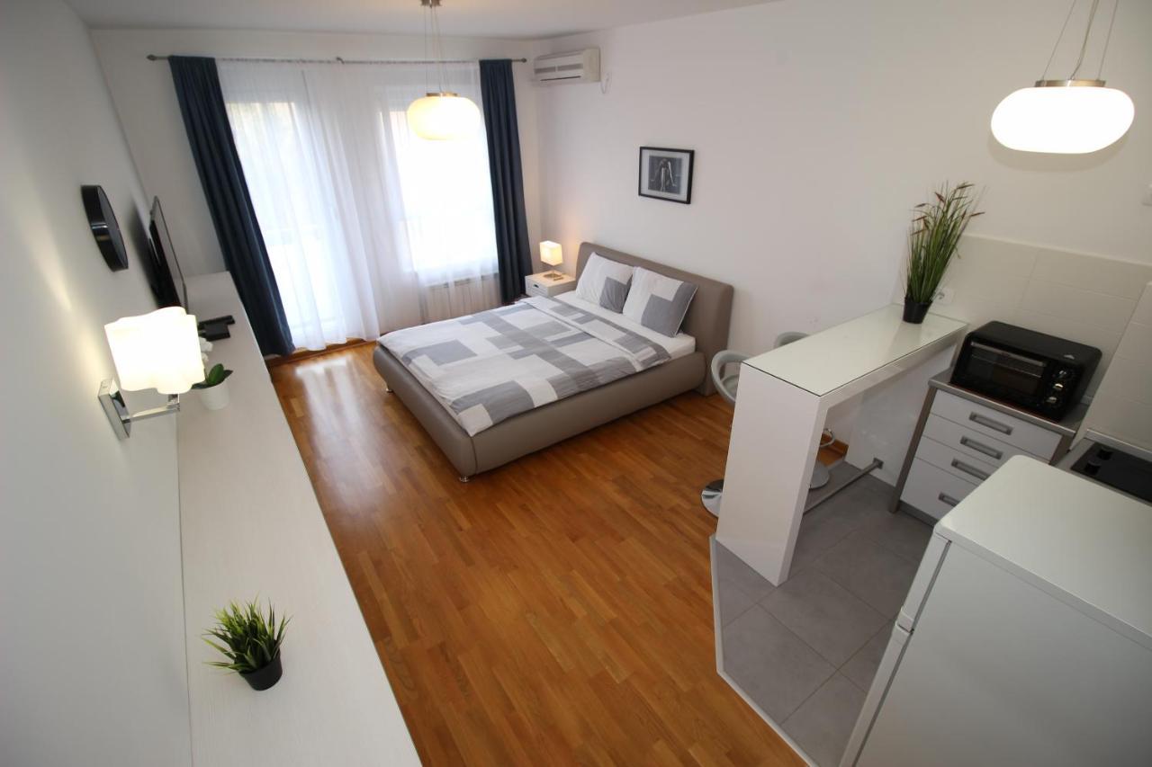 Apartment Delta City Tata New Belgrade Extérieur photo